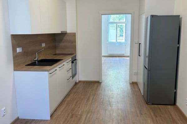 Pronájem bytu 2+kk 41 m², U Santošky, Praha Pronájem bytu 2+kk 41 m², U Santošky, Praha
