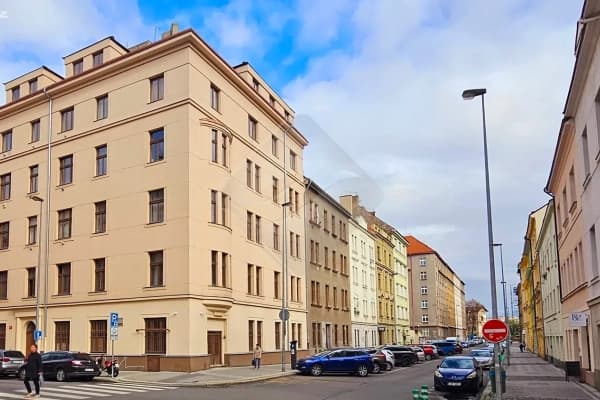 Prodej bytu 2+1 56 m², Čestmírova, Hlavní město Praha Prodej bytu 2+1 56 m², Čestmírova, Hlavní město Praha