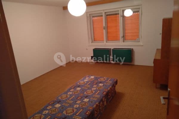 Pronájem bytu 1+1 80 m², Chelčického, Jihlava, Kraj Vysočina Pronájem bytu 1+1 80 m², Chelčického, Jihlava, Kraj Vysočina