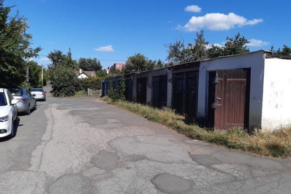 Prodej garáže 14 m², Pod Bohdalcem I, Praha Prodej garáže 14 m², Pod Bohdalcem I, Praha