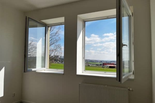 Pronájem bytu 1+kk 37 m², Rušná, Brno Pronájem bytu 1+kk 37 m², Rušná, Brno