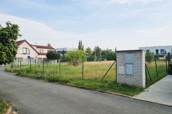 Prodej pozemku 855 m², Jana Marka, Hlavní město Praha Prodej pozemku 855 m², Jana Marka, Hlavní město Praha