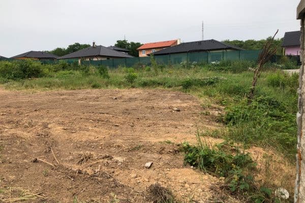 Prodej pozemku 1.105 m², Nad Rybníkem, Kralupy nad Vltavou Prodej pozemku 1.105 m², Nad Rybníkem, Kralupy nad Vltavou