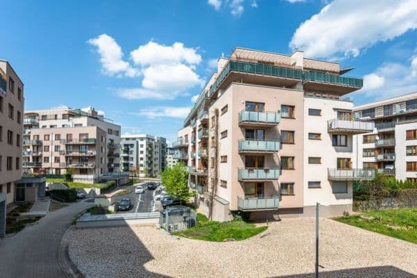 Pronájem bytu 2+kk 58 m², Bratislavská, Praha Pronájem bytu 2+kk 58 m², Bratislavská, Praha