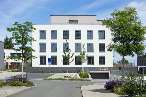 Pronájem bytu 1+kk 27 m², Heřmanická, Praha Pronájem bytu 1+kk 27 m², Heřmanická, Praha
