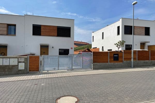 Prodej domu 124 m², pozemek 281 m², Třebízského, Líbeznice Prodej domu 124 m², pozemek 281 m², Třebízského, Líbeznice