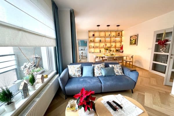 Pronájem bytu 4+1 164 m², Sazovická, Praha Pronájem bytu 4+1 164 m², Sazovická, Praha