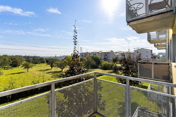 Pronájem bytu 2+kk 53 m², Jaroslava Holečka, Kladno Pronájem bytu 2+kk 53 m², Jaroslava Holečka, Kladno