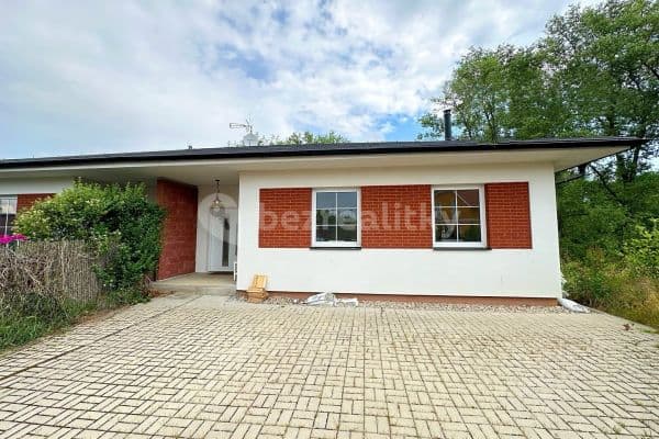 Pronájem domu 178 m², pozemek 440 m², Nad Mlýnem, Praha Pronájem domu 178 m², pozemek 440 m², Nad Mlýnem, Praha