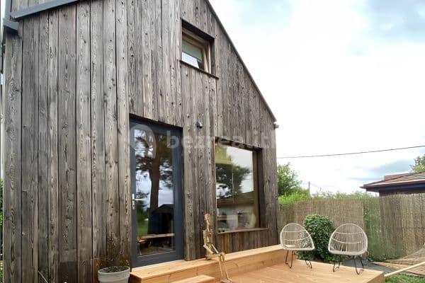 Pronájem chaty, chalupy, Nový Vestec Pronájem chaty, chalupy, Nový Vestec