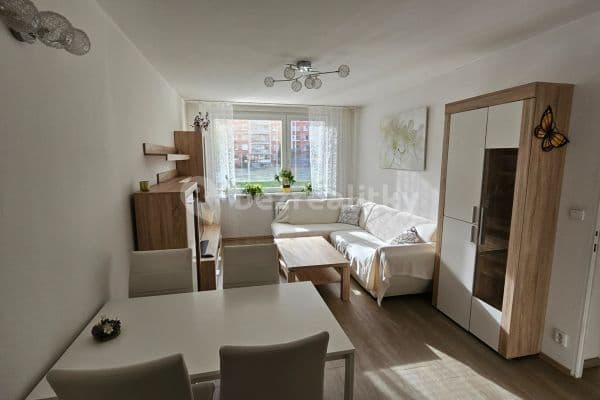Pronájem bytu 2+kk 43 m², Boloňská, Hlavní město Praha Pronájem bytu 2+kk 43 m², Boloňská, Hlavní město Praha