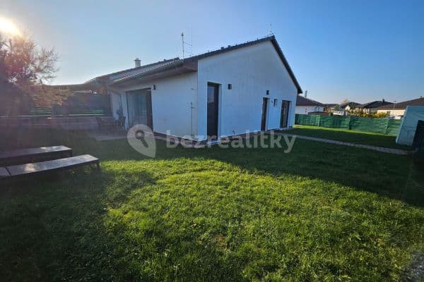 Pronájem domu 75 m², pozemek 200 m², Dlouhá, Herink Pronájem domu 75 m², pozemek 200 m², Dlouhá, Herink