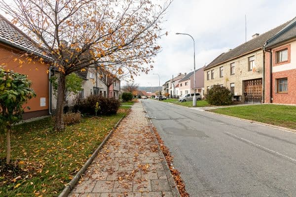 Prodej domu 200 m², pozemek 821 m², Slatinice, Prodej domu 200 m², pozemek 821 m², Slatinice,
