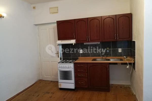 Pronájem bytu 2+kk 40 m², Hálkova, Pečky Pronájem bytu 2+kk 40 m², Hálkova, Pečky