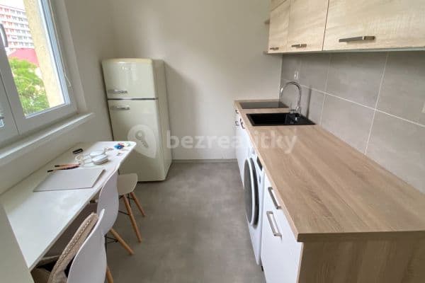 Pronájem bytu 2+1 57 m², Dělnická, Olomouc Pronájem bytu 2+1 57 m², Dělnická, Olomouc