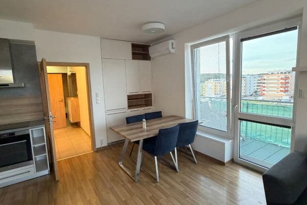 Pronájem bytu 3+kk 65 m², Přírodní, Brno Pronájem bytu 3+kk 65 m², Přírodní, Brno