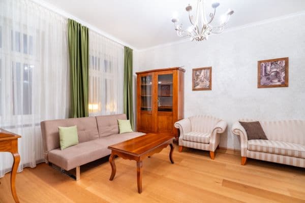 Pronájem bytu 2+1 68 m², Nebozízek, Karlovy Vary Pronájem bytu 2+1 68 m², Nebozízek, Karlovy Vary