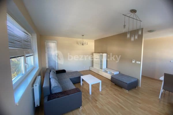 Pronájem bytu 2+1 69 m², Březnická, Zlín Pronájem bytu 2+1 69 m², Březnická, Zlín