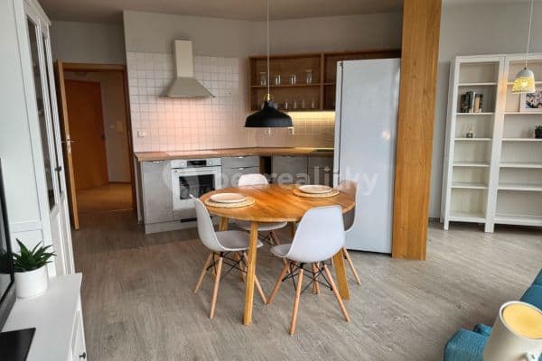 Pronájem bytu 2+kk 51 m², Palachova, Hradec Králové Pronájem bytu 2+kk 51 m², Palachova, Hradec Králové