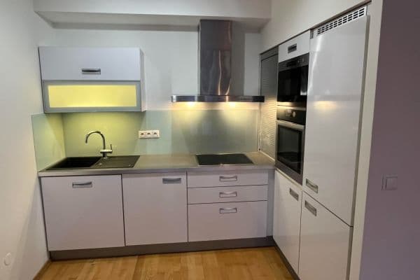 Pronájem bytu 2+kk 54 m², Novákových, Hlavní město Praha Pronájem bytu 2+kk 54 m², Novákových, Hlavní město Praha