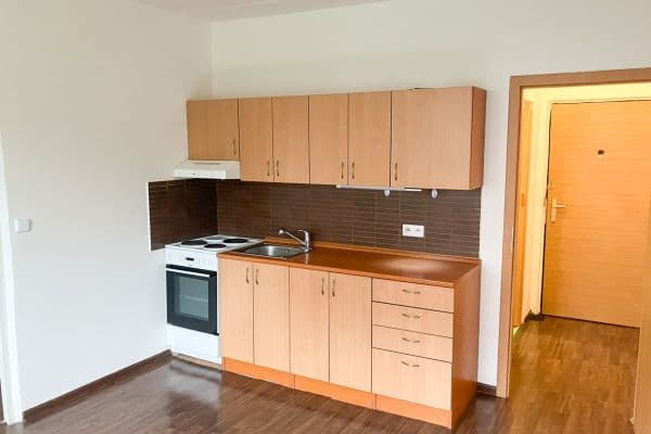 Pronájem bytu 1+1 36 m², Nová, Ústí nad Labem Pronájem bytu 1+1 36 m², Nová, Ústí nad Labem