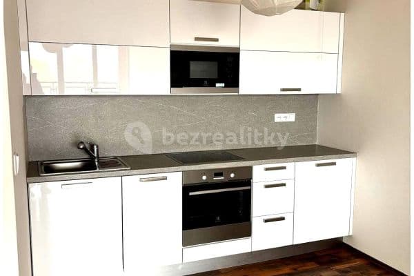 Pronájem bytu 2+kk 80 m², Kotíkovská, Plzeň, Plzeňský kraj Pronájem bytu 2+kk 80 m², Kotíkovská, Plzeň, Plzeňský kraj