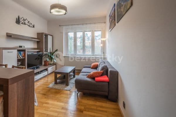 Pronájem bytu 3+kk 54 m², Jeremenkova, Praha Pronájem bytu 3+kk 54 m², Jeremenkova, Praha