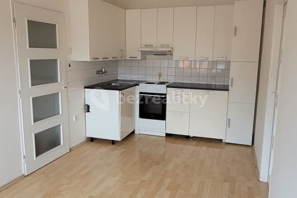 Pronájem bytu 2+1 45 m², U Vinohradské nemocnice, Praha Pronájem bytu 2+1 45 m², U Vinohradské nemocnice, Praha
