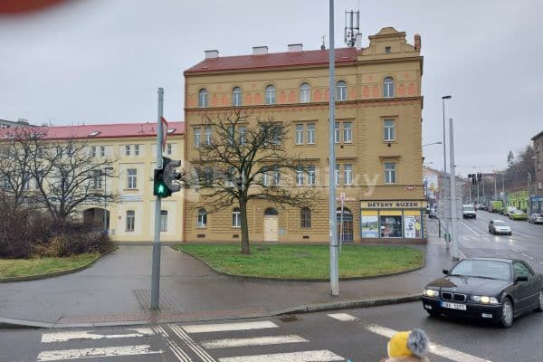 Pronájem bytu 1+kk 16 m², Křížová, Praha Pronájem bytu 1+kk 16 m², Křížová, Praha