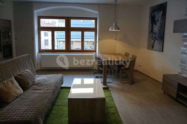 Pronájem bytu 2+kk 64 m², Staroměstské náměstí, Mladá Boleslav, Středočeský kraj Pronájem bytu 2+kk 64 m², Staroměstské náměstí, Mladá Boleslav, Středočeský kraj