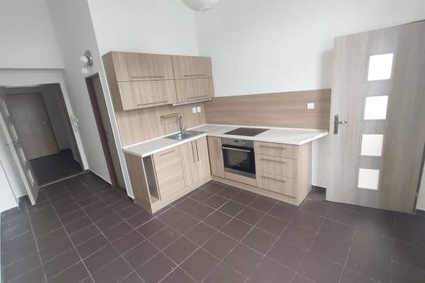 Pronájem bytu 2+1 65 m², Masarykova, Litoměřice Pronájem bytu 2+1 65 m², Masarykova, Litoměřice