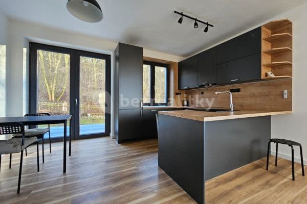 Pronájem bytu 4+kk 96 m², Dykova, Ústí nad Labem Pronájem bytu 4+kk 96 m², Dykova, Ústí nad Labem