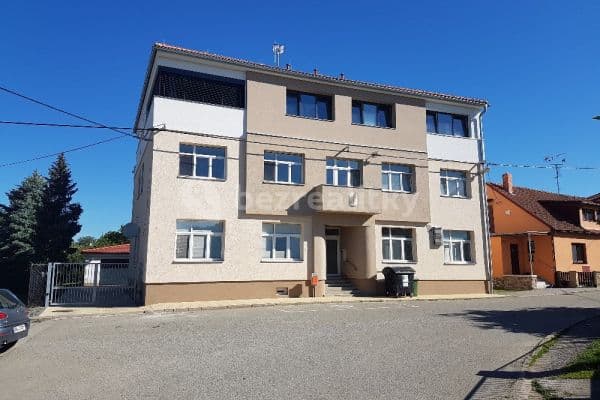 Pronájem bytu 3+1 60 m², Lipůvka Pronájem bytu 3+1 60 m², Lipůvka