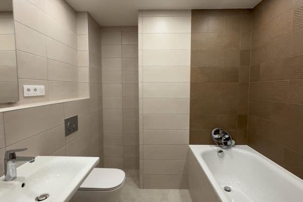 Pronájem bytu 2+kk 54 m², Kolbenova, Praha, Praha Pronájem bytu 2+kk 54 m², Kolbenova, Praha, Praha