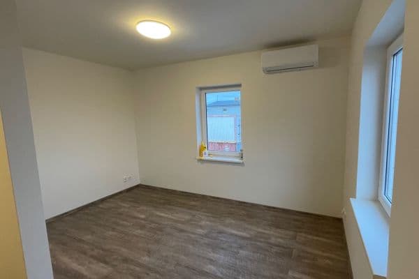 Pronájem bytu 2+kk 45 m², Ptice Pronájem bytu 2+kk 45 m², Ptice