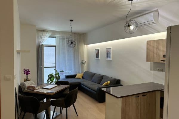 Pronájem bytu 2+1 65 m², Bosákova, Petržalka Pronájem bytu 2+1 65 m², Bosákova, Petržalka