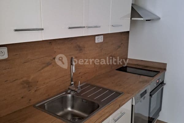 Pronájem bytu 2+kk 42 m², Ciolkovského, Praha Pronájem bytu 2+kk 42 m², Ciolkovského, Praha