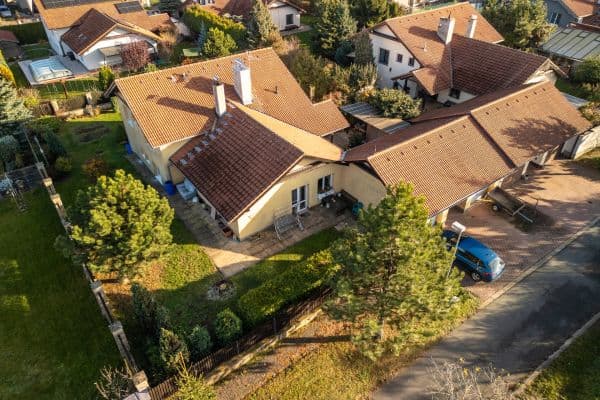 Prodej domu 203 m², pozemek 873 m², Příčná, Radonice Prodej domu 203 m², pozemek 873 m², Příčná, Radonice