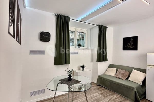 Pronájem bytu 2+kk 38 m², Koulova, Praha Pronájem bytu 2+kk 38 m², Koulova, Praha