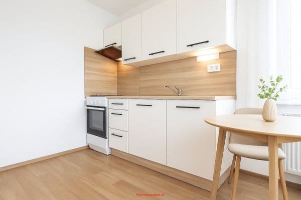 Pronájem bytu 2+1 55 m², Zahradní, Pronájem bytu 2+1 55 m², Zahradní,
