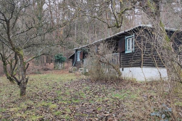 Prodej pozemku 1.679 m², Líšnice Prodej pozemku 1.679 m², Líšnice