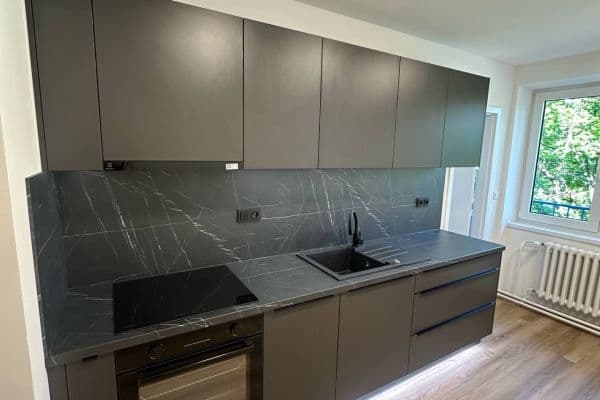 Pronájem bytu 2+1 64 m², Tř. Maršála Malinovského, Uherské Hradiště Pronájem bytu 2+1 64 m², Tř. Maršála Malinovského, Uherské Hradiště