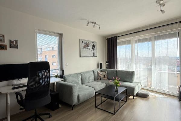 Pronájem bytu 2+kk 50 m², Kramperova, Praha Pronájem bytu 2+kk 50 m², Kramperova, Praha