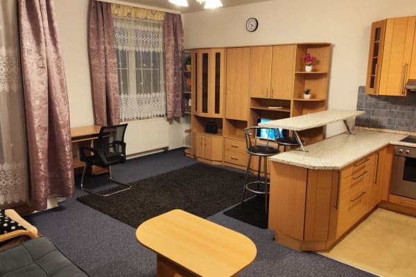 Pronájem bytu 2+kk 52 m², Tavolníková, Praha Pronájem bytu 2+kk 52 m², Tavolníková, Praha