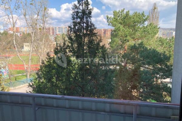 Pronájem bytu 1+1 40 m², Bujnákova, Dúbravka Pronájem bytu 1+1 40 m², Bujnákova, Dúbravka