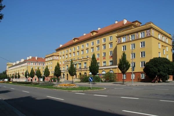 Pronájem nebytového prostoru 30 m², Hlavní třída, Pronájem nebytového prostoru 30 m², Hlavní třída,