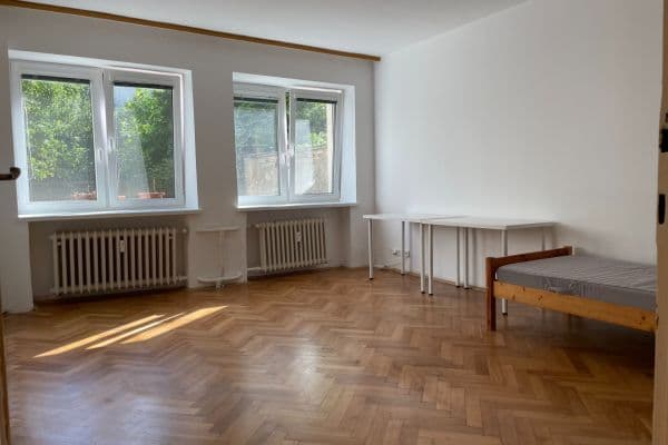 Pronájem bytu 1+1 34 m², Střední, Brno Pronájem bytu 1+1 34 m², Střední, Brno