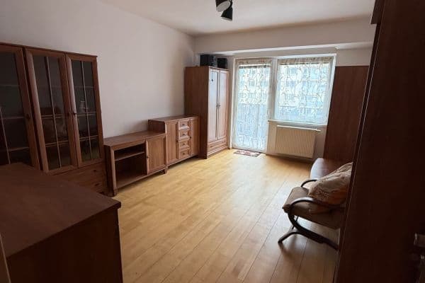 Pronájem bytu 1+kk 35 m², Malkovského, Praha Pronájem bytu 1+kk 35 m², Malkovského, Praha