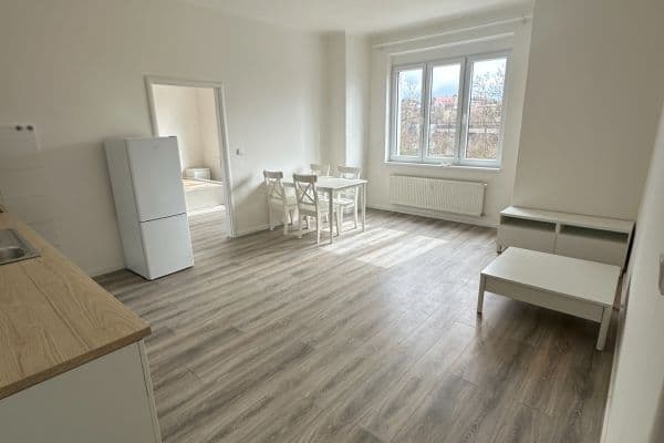 Pronájem bytu 3+kk 75 m², Pod Labuťkou, Praha Pronájem bytu 3+kk 75 m², Pod Labuťkou, Praha