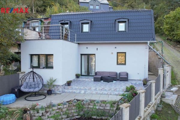 Pronájem domu 110 m², pozemek 431 m², Pod Vrkočem, Ústí nad Labem, Ústecký kraj Pronájem domu 110 m², pozemek 431 m², Pod Vrkočem, Ústí nad Labem, Ústecký kraj